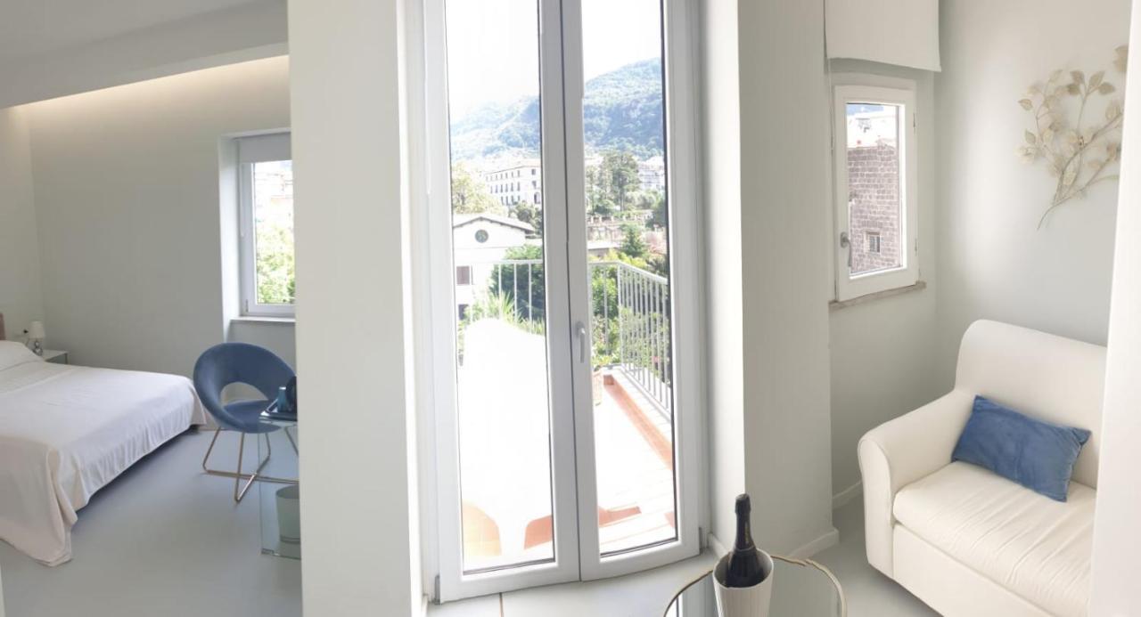 Younique Sorrento Exteriör bild